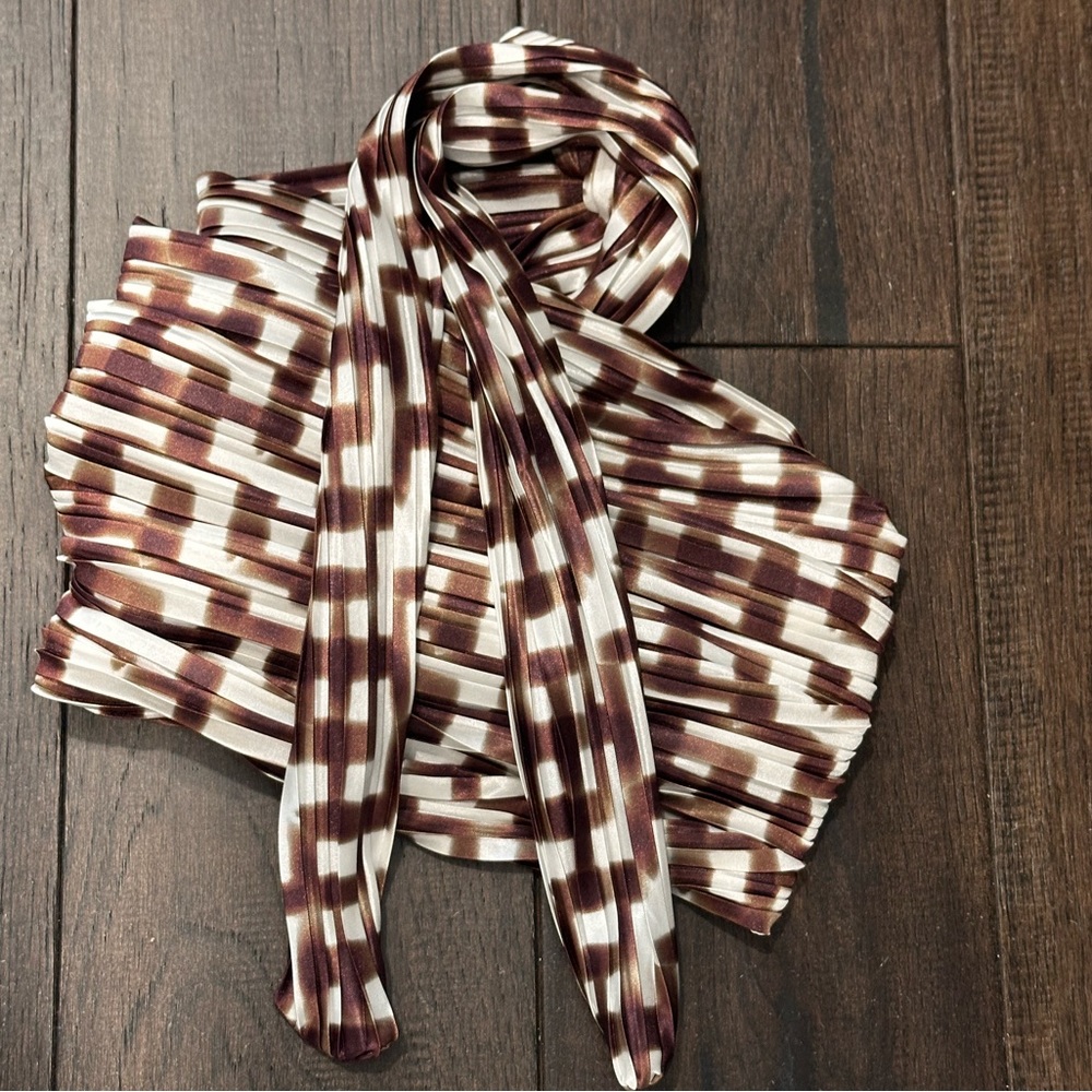 HELLO MOLLY LOVELINE CROP TOP BROWN, SIZE XS
